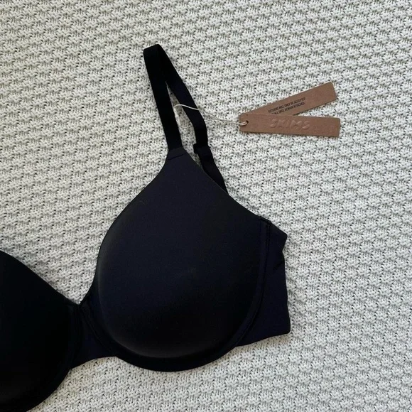 NWT SKIMS Classic Black Women's Bra - Picture 6 of 6